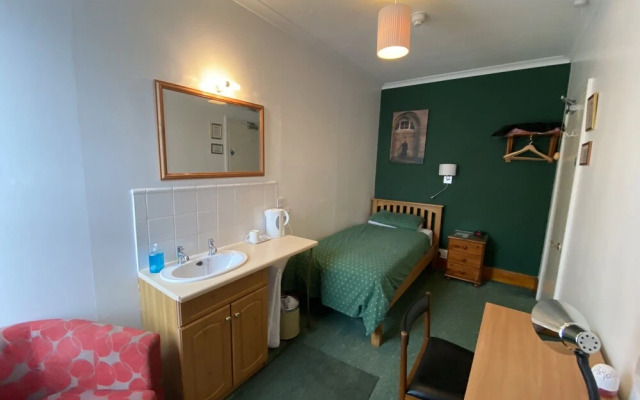 Masslink Guest House