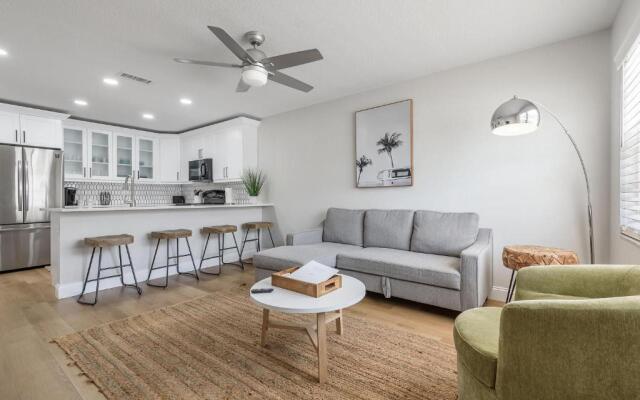 Newly Renovated Condo in Apollo Beach