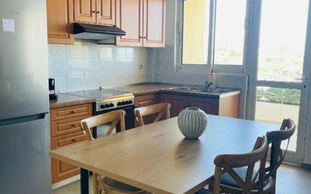 SunRise Apartment near Airport