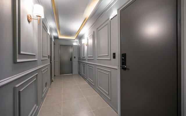 Suwon City Hall Station Hotel Azit