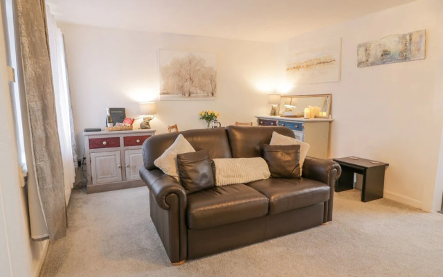 Rosalin Cottage