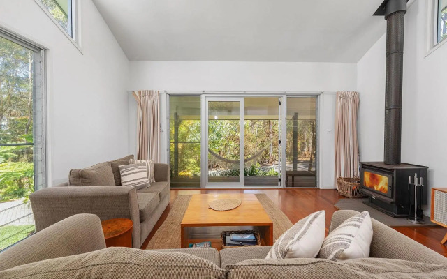 Boathouse 2 4pm Check Out Sundays