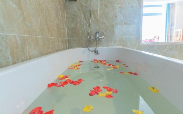Vietnam Taste Hotel Quy Nhon - Beachfront – Bathroom – Quy Nhon