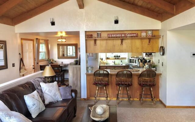 Moonridge Treetop Retreat