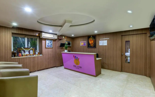 Smile Stay Hiland Suites