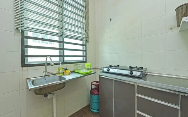 OYO Home 90582 Dz Homestay Bukit Ubi