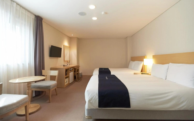 Tower Hill Hotel