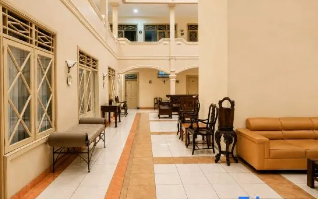 Mahadria Hotel Serang by Tripletree