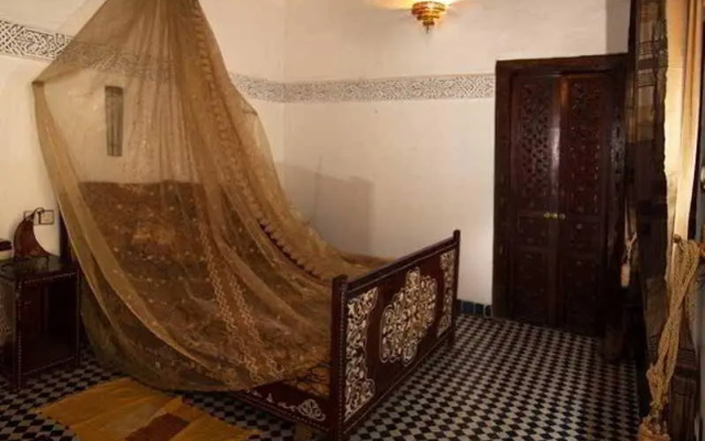 Riad Razane