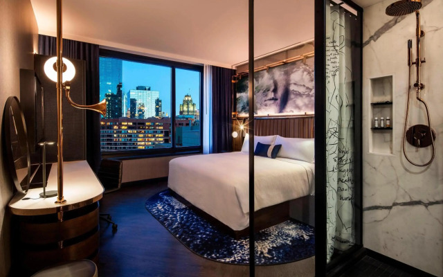Hotel EMC2, Autograph Collection