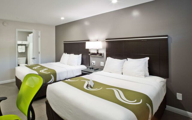 Bay Area Inn & Suites