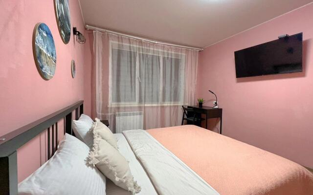 Апартаменты на проспекте Советских Космонавтов