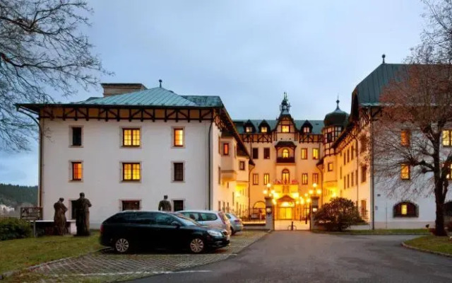 Chateau Monty Spa Resort