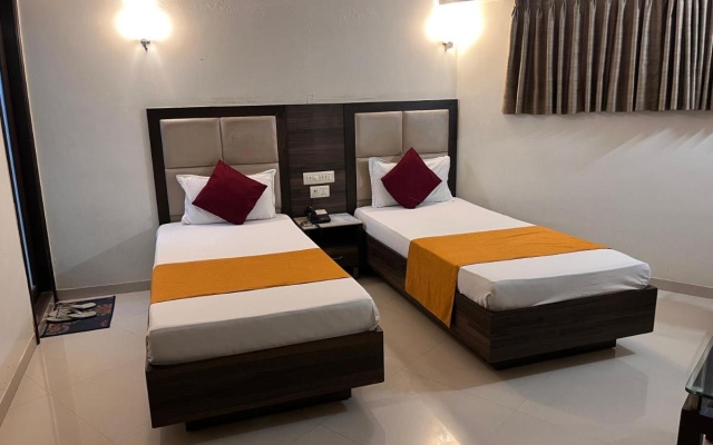 Hotel Prime – Guest Rooms – Ahmedabad