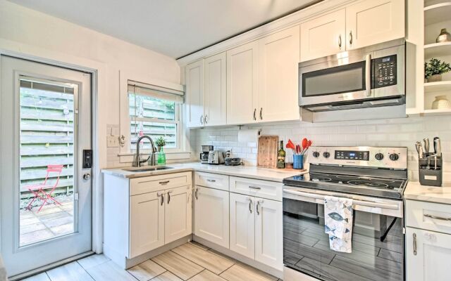 Retreat Half-mile to Beach/siesta Key Village