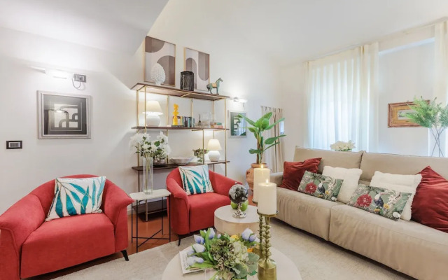 Cecilia House in Lucca