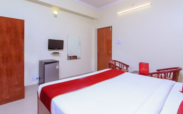 OYO Flagship 190 Gomti Nagar