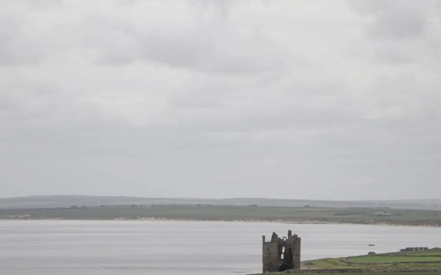 Duart At The Sea