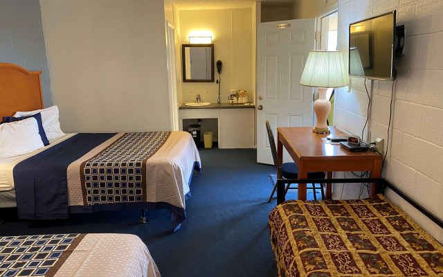 Knights Inn Fairview