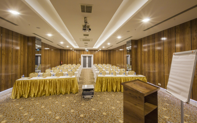 Hotel Turan Prince 