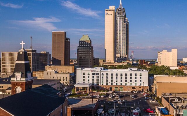 Hilton Garden Inn Mobile Downtown