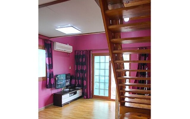 Taean Everland Pension
