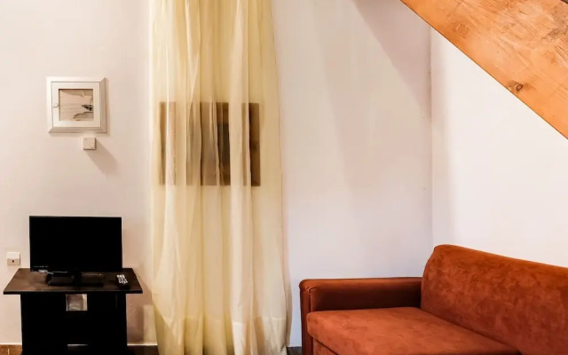 Sun Kissed Apartment in Volimes near Sea near Blue Caves
