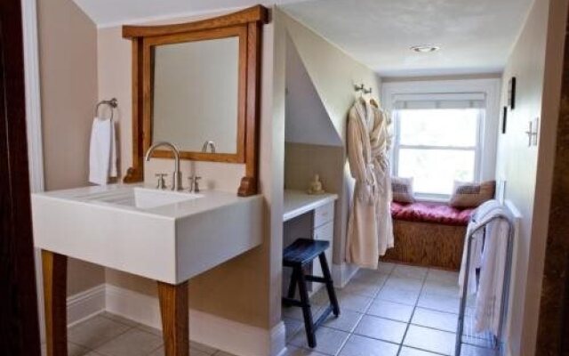 Chestnut Street Inn B&B