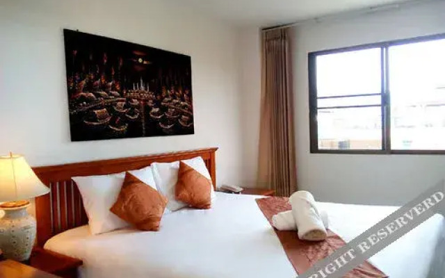Hua Chiew Residence