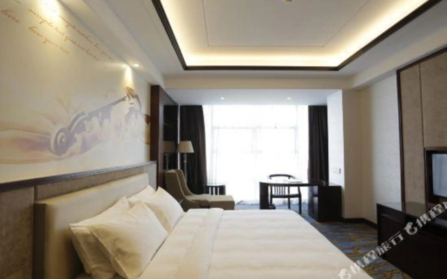Vienna International Hotel (Mount Emei Crystal Plaza Hotel)