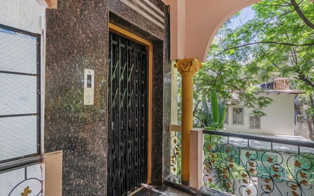 iROOMZ Hotel Ritzy Grand