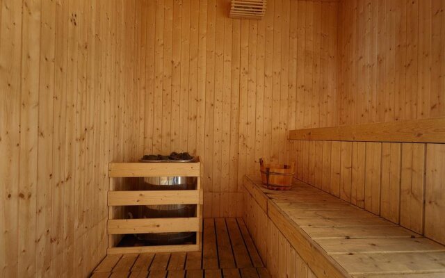 Sri Beverly Hills Near KLIA & KLIA2 & F1