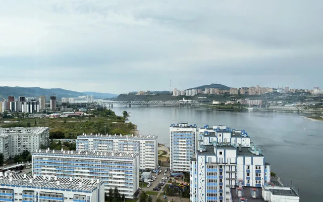 Династия на Ярыгинской набережной, 29