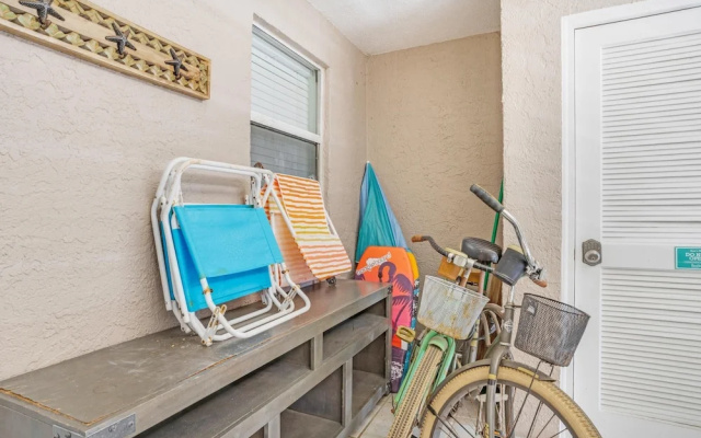 Magnolia House #202