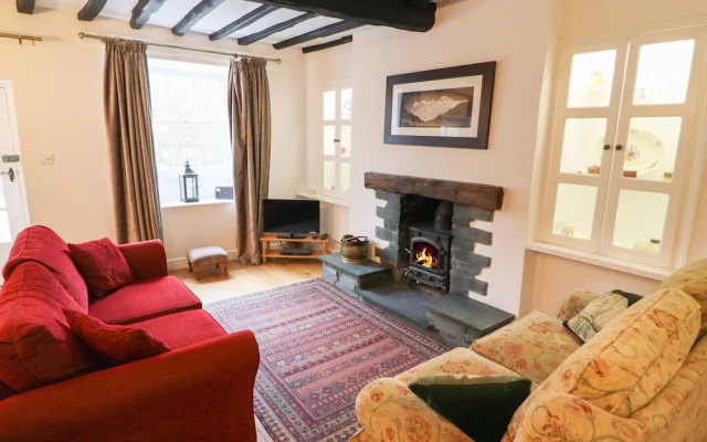 Weir Cottage