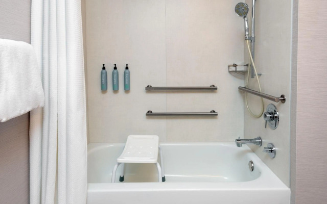 Courtyard By Marriott Danbury