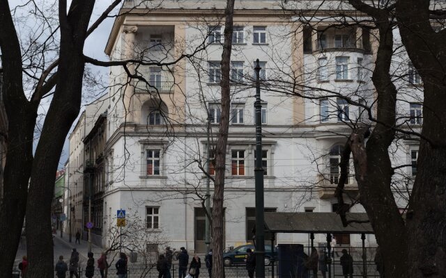 Modern Studios in Old City Krakow