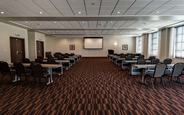 Four Points By Sheraton Sherwood Park