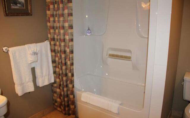 Vagabond Lodge at Kicking Horse Resort