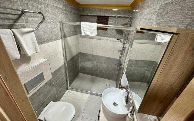 Golden Sail Hotel Old City