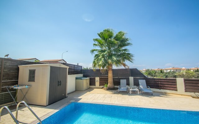 Pernera Beach Three Bedroom Villa