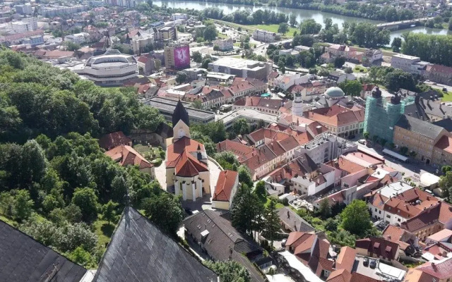 Penzion na letisku - areál SKY PARK