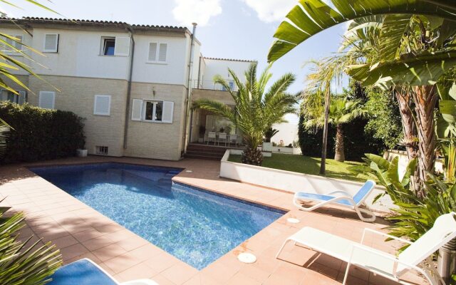 Villa Barcares Beach