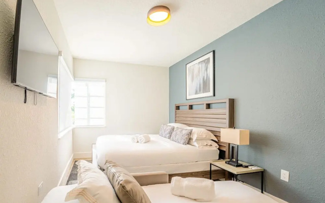 TWO Bedroom Apartment