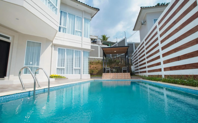 Nirvana Villas Puncak