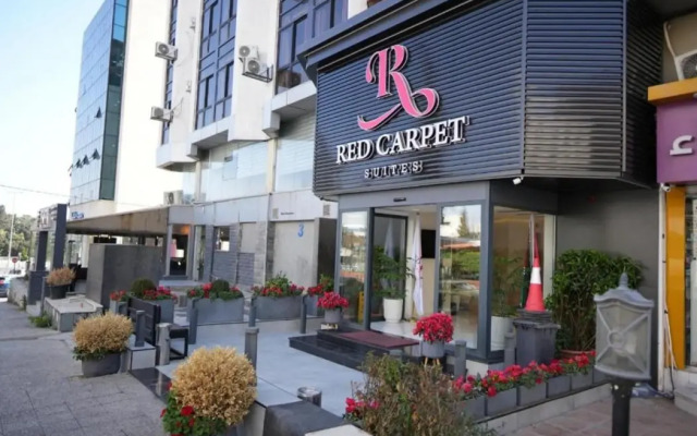 Red Carpet Suites