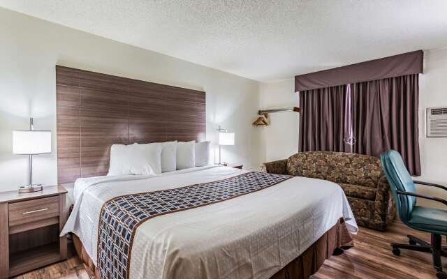 Rodeway Inn Farmington