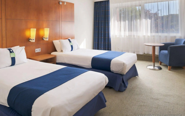 Holiday Inn Lancaster by IHG