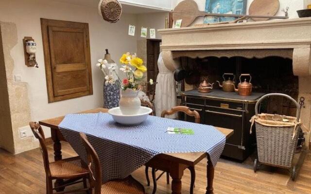 Gîte Buxières-sous-les-Côtes, 6 pièces, 10 personnes - FR-1-585-7