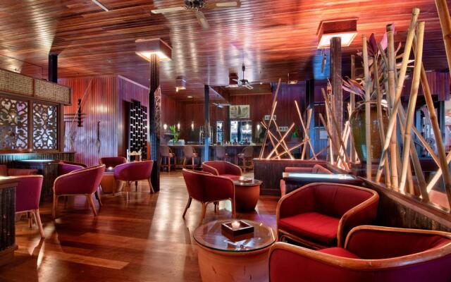Hotel Longhouse